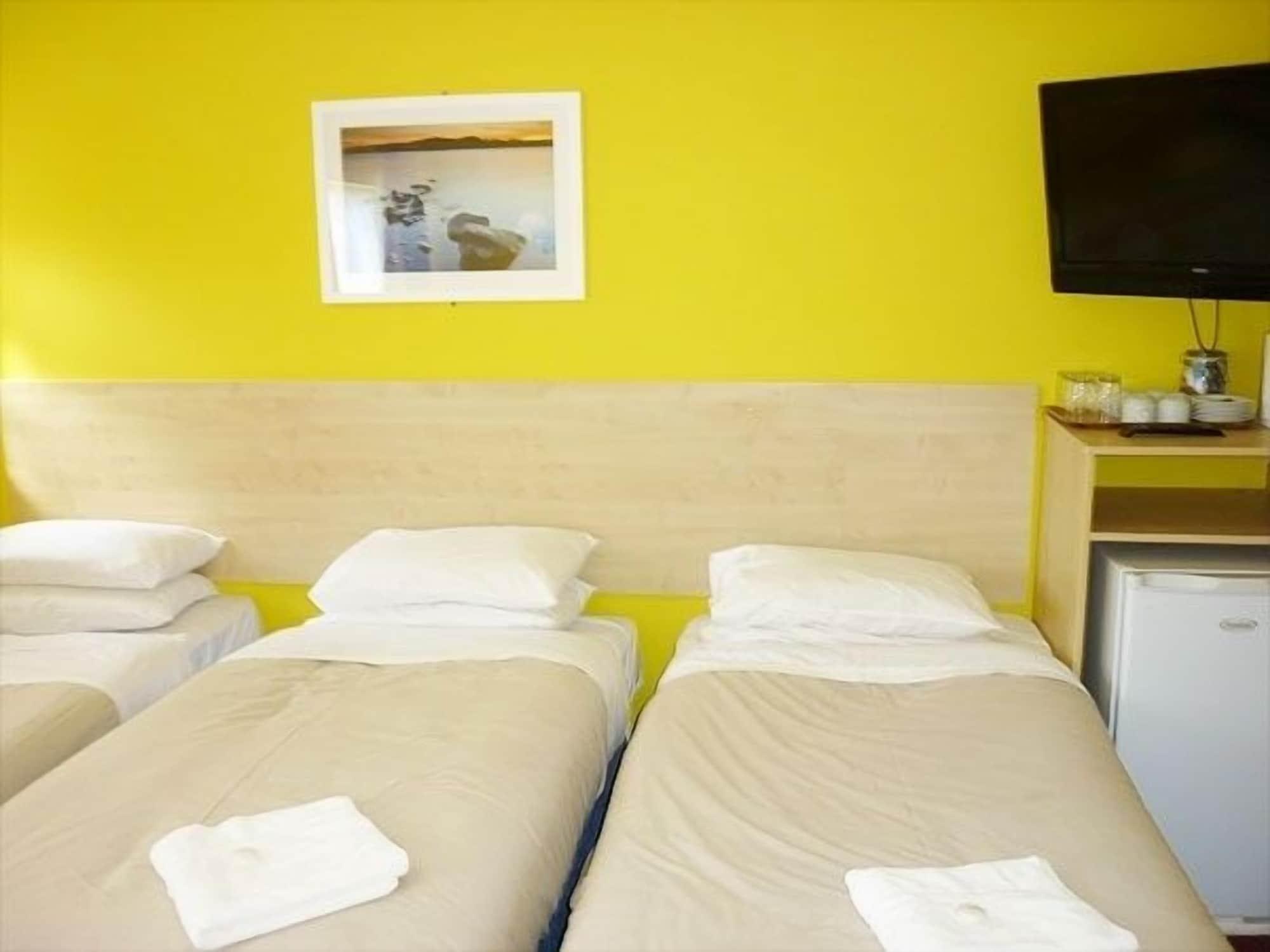 Acton Town Hotel Londres Exterior foto