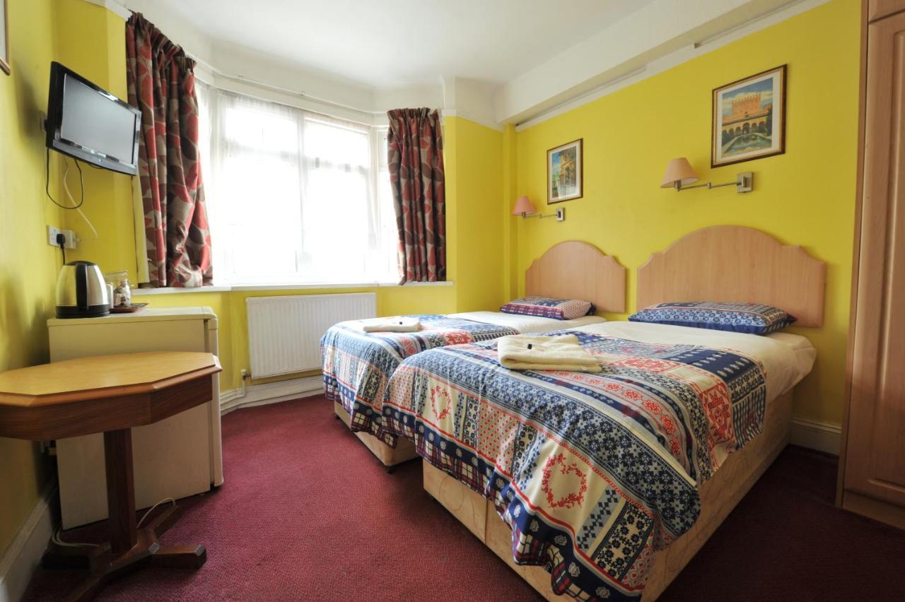 Acton Town Hotel Londres Exterior foto