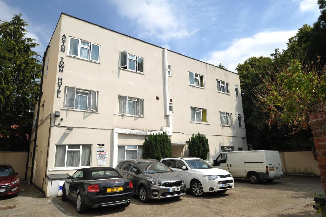 Acton Town Hotel Londres Exterior foto